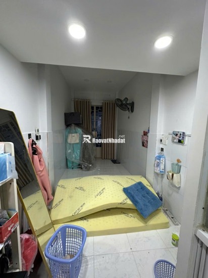 NHỈNH 1 TỶ SỔ HỒNG RIÊNG TPHCM NHÀ FULL NỘI THẤT CAO CẤP TRUNG TÂM TÂN BÌNH
