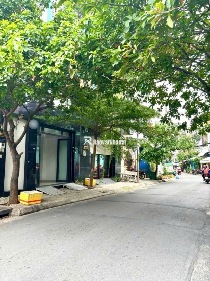 Bán nhà Tân Sơn Nhì - Quận Tân Phú chỉ 9 Tỷ - Hẻm xe hơi 8m - 6 Tầng.
