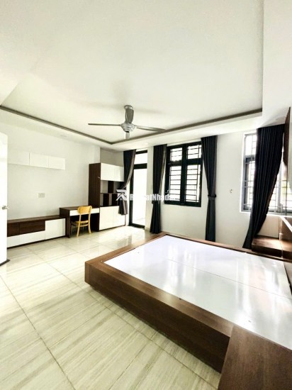 Bán nhà Tân Sơn Nhì - Quận Tân Phú chỉ 9 Tỷ - Hẻm xe hơi 8m - 6 Tầng.