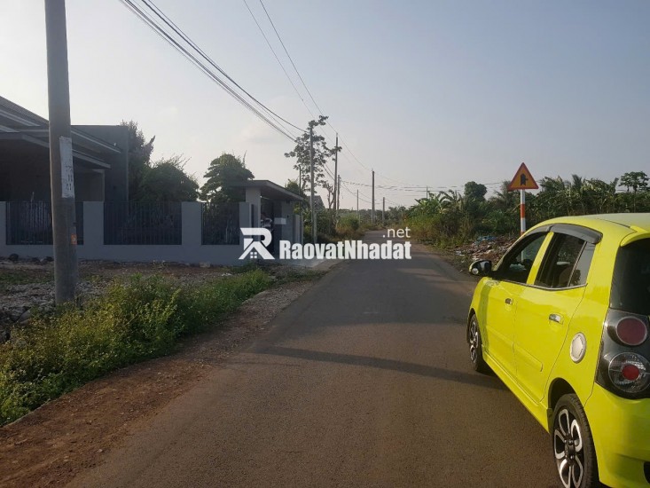  Bán đất 100m² thổ cư + 120m² CLN – sổ riêng – mặt tiền đường nhựa Suối Nghệ Châu Đức – Giá chỉ 2 tỷ TL!