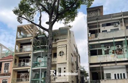 Cho Thuê Nhà Mặt Tiền Đường Nguyễn Tri Phương, P9, Q5, 50 Triệu/Tháng, 3.7m x 13.8m