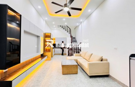 Bán nhà Khương Hạ, Thanh Xuân- Nhà dân xây đẹp lung linh- 3 bước ô tô tránh- 40m