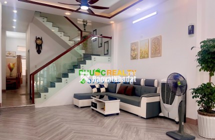 Bán nhà gần bệnh viện Vinmec, vào ở ngay, Đà Nẵng