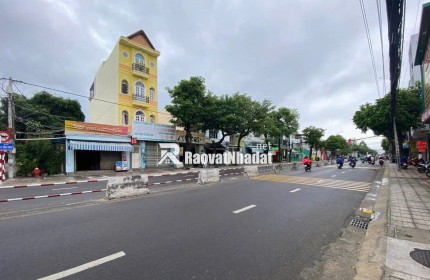 Bán nhà mặt tiền Lê Hồng Phong , Nha Trang .
Diện tích 130m ngang 7m đường 20m .
Giá bán 9,6 tỷ bớt lộc
mọi thông tin chi tiết vui lòng liên hệ e