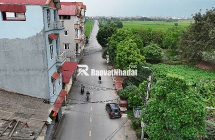4 Lô full thổ cư diện tích từ 66 - 76m2 oto vào tận đất, Cách trục chính 15m