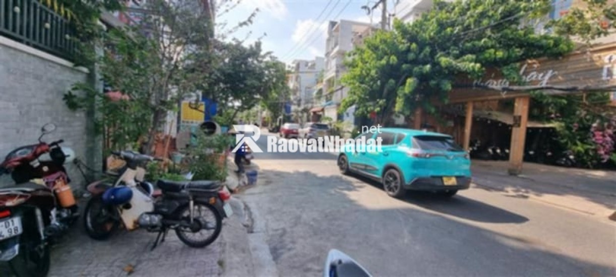 Quân chuyên bán nhà TP Thủ Đức giá rẻ