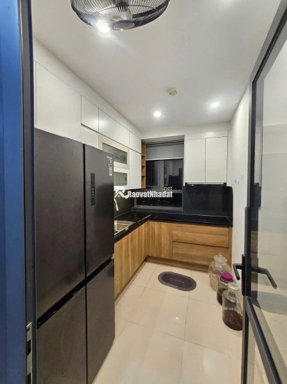 Bán căn hộ chung cư CT36 Định Công, Hoàng Mai 68m2, sổ đỏ, giá 4.x Tỷ