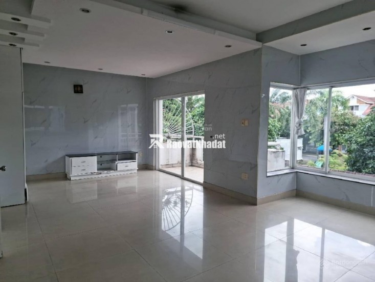 RẤT HIẾM - NHÀ 3T - 235m2(12x18) CHỈ 22 TỶ 99 HXH 7M - KHU BẮC HẢI