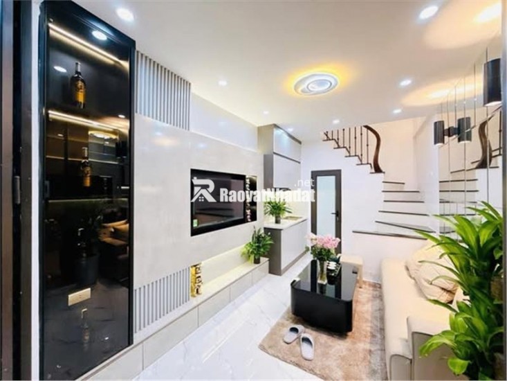 SIÊU PHẨM NGUYỄN TRÃI - THANH XUÂN - Ô TÔ ĐỖ CỬA - DT 25M - 4 TẦNG - GIÁ 5.15 TỶ.