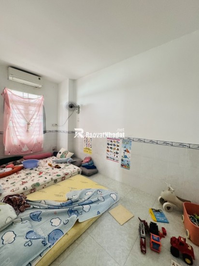  CHỦ CẦN BÁN NHÀ 2 TẦNG ĐẸP DƯƠNG BÁ TRẠC – HẺM RỘNG, CHỈ NHỈNH 5 TỶ