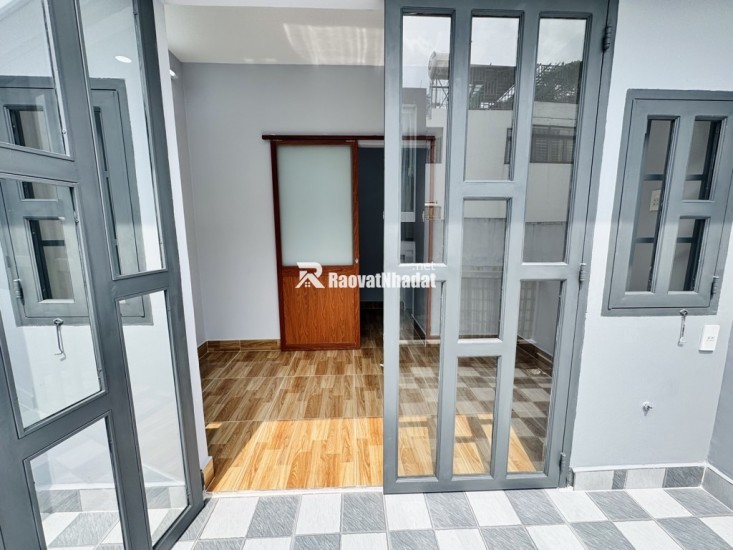 VIP QUẬN 10 – ĐỒNG NAI – SÁT MẶT TIỀN – 4 TẦNG BTCT – HẺM XH VF3 – NHỈNH 6 TỶ.