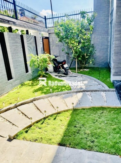 BÁN BIỆT THỰ TRUNG TÂM BÌNH THẠNH, HXH LÊ QUANG ĐỊNH, PHƯỜNG 7, BÌNH THẠNH. Dt 15x17m2 giá 27.99 tỷ