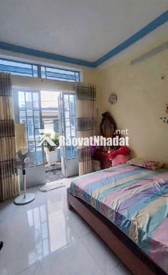 BÌNH TÂN - HẺM XE HƠI - 3,54 x 10 m - 3 TẦNG BTCT - NHỈNH 4 TỶ