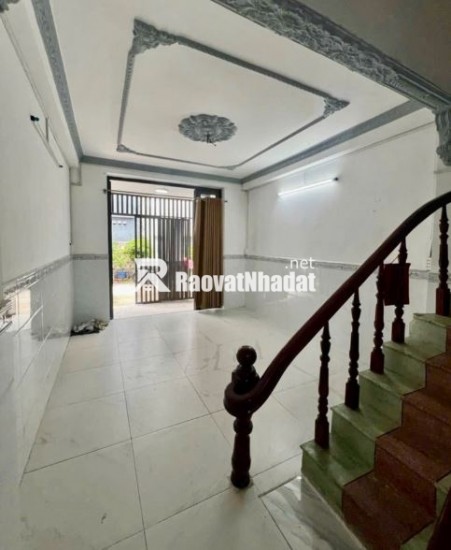 BÌNH TÂN - HẺM XE HƠI THÔNG - 3,54 x10 m - 3 TẦNG BTCT - NHỈNH 4 TỶ THƯƠNG LƯỢNG