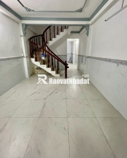 BÌNH TÂN - HẺM XE HƠI THÔNG - 3,54 x10 m - 3 TẦNG BTCT - NHỈNH 4 TỶ THƯƠNG LƯỢNG