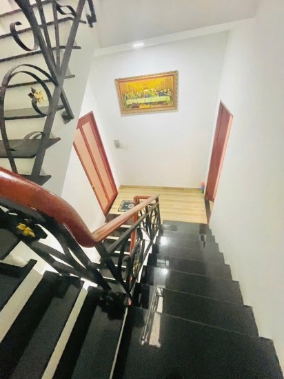TÂN HƯƠNG - TÂN QUÝ - TÂN PHÚ - 61M2 (4x15) 4 TẦNG - NGAY CHỢ TÂN HƯƠNG - HẺM 8M XE ÔTÔ NGỦ NHÀ - NHỈNH 8 TỶ CÒN TL