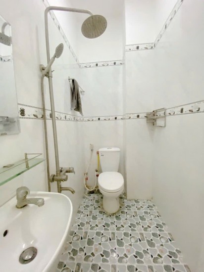 TÂN HƯƠNG - TÂN QUÝ - TÂN PHÚ - 61M2 (4x15) 4 TẦNG - NGAY CHỢ TÂN HƯƠNG - HẺM 8M XE ÔTÔ NGỦ NHÀ - NHỈNH 8 TỶ CÒN TL
