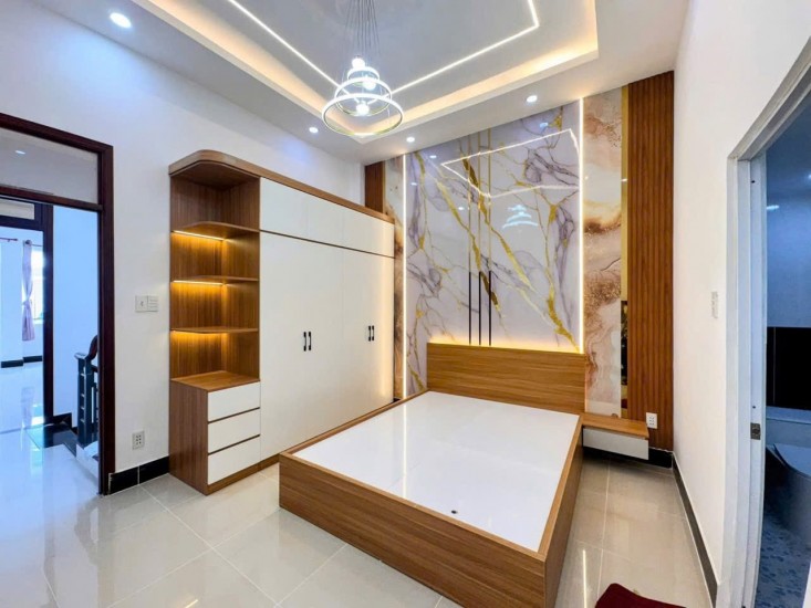 LIÊN KHU 1-6  - BÌNH TRỊ ĐÔNG - BÌNH TÂN - 56M2 (4x14) NHÀ 3 TẦNG KIÊN CỐ - HẺM ÔTÔ 7M VIVU - KHU VIP AN NINH - MUA BÁN SẦM UẤT - SỔ VUÔNG VỨC - CHỈ 5 TỶ 530 CÒN TL