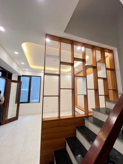 Bán nhà Xuân Đỉnh 35m, 5 tầng. Mặt tiền 6,7m, đường vào 3m cực hiếm!