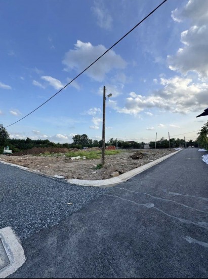  chính chủ bán đất – sổ riêng – phường 4, tp. tân an  giá chỉ 1 tỷ 200 triệu