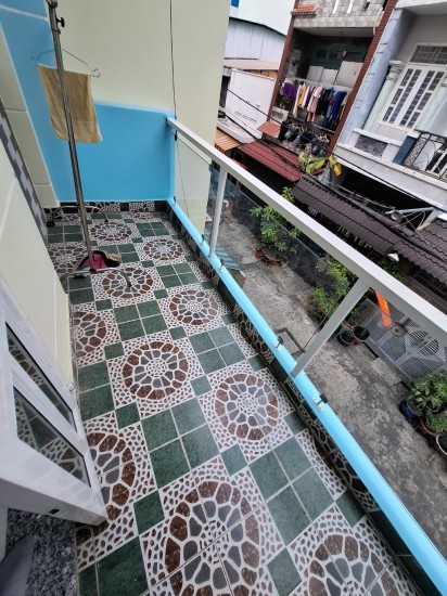 Bình Tân, Lê Văn Quới Ngay Chợ KD Mua Bán Sầm Uất, DT 56m2 (4x14m) 4 Tầng, Hẻm Xe Ôtô, Nhỉnh 6 Tỷ Còn TL