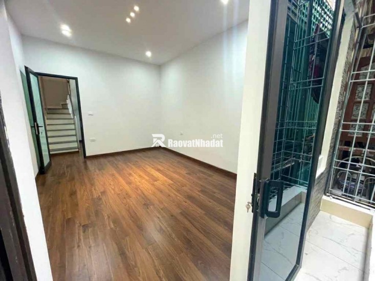 Nhà đẹp khương trung-32m chỉ 2.850 tỷ-full nội thất-3 tầng ở ngay