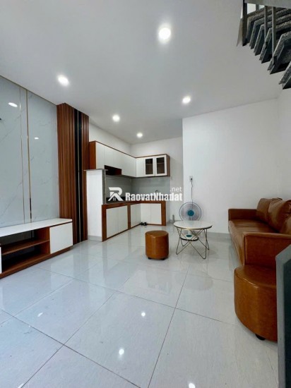 Bán Nhà Gần QL1A, 2 Tầng,Tặng Full Nội Thất, Giá Chỉ 2,4 Tỷ
