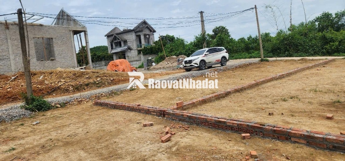 ĐẤT ĐẸP 3 MẶT GIAO THƯƠNG – GẦN CÁP TREO CHÙA TIÊN