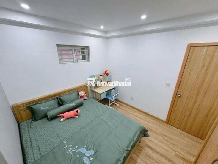 Chính chủ bán căn hộ chung cư KĐT Thanh Hà Kiến Hưng Hà Đông DT 67m2 2 ngủ Full nội thất giá 2.46 tỷ