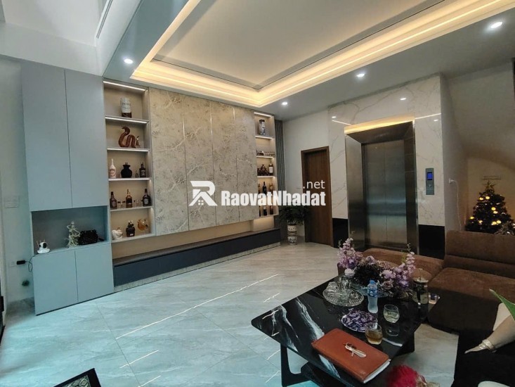 HIẾM - LÕI BỒ ĐỀ - LÔ GÓC - 7 TẦNG THANG MÁY - NGÕ Ô TÔ VF3 - FULL NỘI THẤT - Ở NGAY