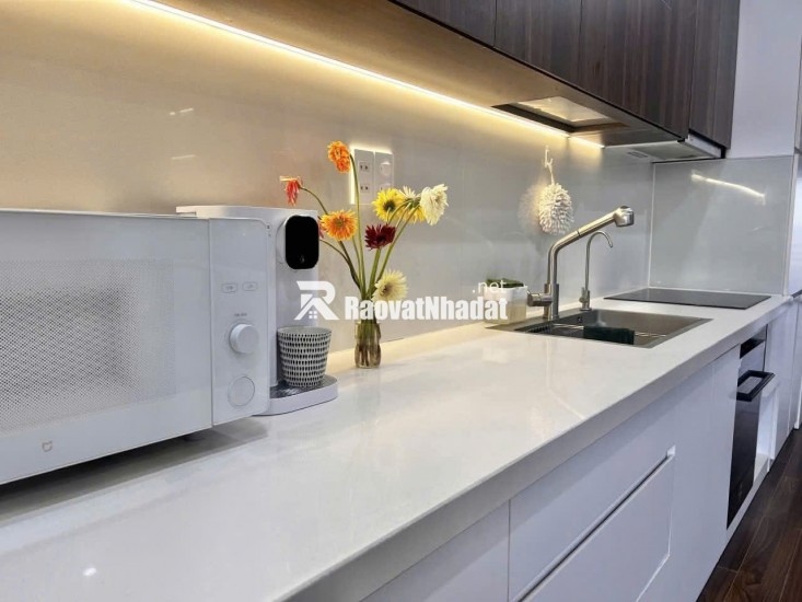 NHÀ ĐẸP- GIÁ TỐT - Vị Trí Đắc Địa Tại Khu Đấu Giá Ngõ Cổng Kiến Hưng, Hà Đông DT 50m2x 7T giá 16.3 tỷ