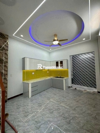 Nhà 5 tầng đẹp không tì vết, Chiến Lược, Bình Tân Chỉ 8 tỷ