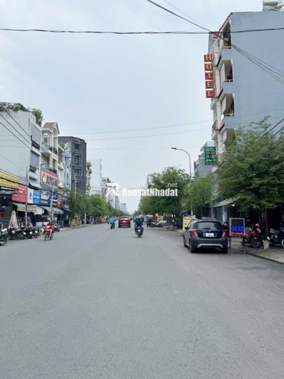  BÁN NHÀ 3 TẦNG MỚI ĐẸP DỌN VÀO Ở NGAY - HẺM XE HƠI ĐƯỜNG PHAN HUY ÍCH  NGAY EMATR 2 - DT 4x16  - CHỈ NHỈNH 6 TỶ ( TL chính chủ)