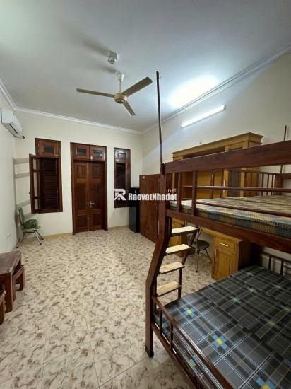 Bán nhà mặt phố Chiến Thắng Văn Quán Hà Đông, nhà 2 mặt tiền DT 70m2x 5 T giá 26,5 tỷ