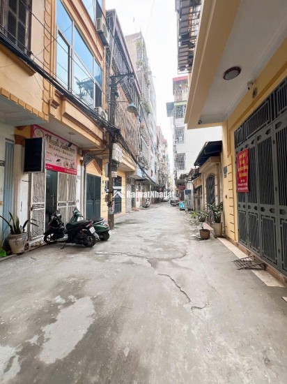 Bán nhà mặt phố Chiến Thắng Văn Quán Hà Đông, nhà 2 mặt tiền DT 70m2x 5 T giá 26,5 tỷ