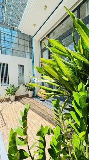 BÁN NHÀ KẾ QUẬN 1- 6 TẦNG 8 PHÒNG ĐỦ NỘI THẤT-NGUYỄN KHOÁI QUẬN 4-THU NHẬP 3.6 TỶ/5NĂM: nhỉnh 12 TỶ