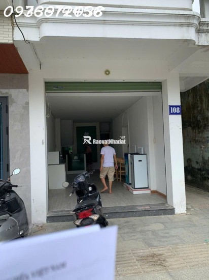 BÁN NHÀ MẶT PHỐ HÙNG VƯƠNG QUẢNG NGÃI, 36M2, GIÁ HỜI 4 TỶ, SỔ HỒNG RIÊNG!