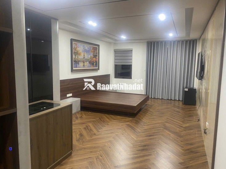 Chính chủ bán nhà Thạch Bàn 40m 6 tầng MT 4,5m ô tô, thang máy giá 8.9 tỷ