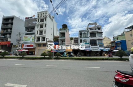 Bán nhà riêng, đang cho thuê 60tr/tháng (8 phòng + 1 mặt bằng)