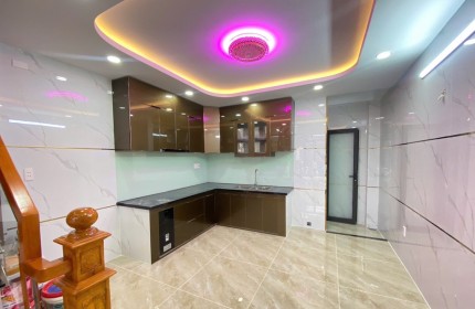 TÂN QUÝ - TÂN PHÚ - 48M2 (4x12) NHÀ 4 TẦNG MỚI TINH 100% - HẺM XE HƠI - NGAY GẦN AEON MALL TÂN PHÚ -  SÁT MẶT TIỀN - SỐ ĐẸP VUÔNG VỨC - GIÁ CHỈ HƠN 7 TỶ CÒN TL