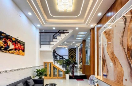 LIÊN KHU 1-6  - BÌNH TRỊ ĐÔNG - BÌNH TÂN - 56M2 (4x14) NHÀ 3 TẦNG KIÊN CỐ - HẺM ÔTÔ 7M VIVU - KHU VIP AN NINH - MUA BÁN SẦM UẤT - SỔ VUÔNG VỨC - CHỈ 5 TỶ 530 CÒN TL