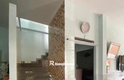 Bán nhà 3 tầng sổ hồng riêng Quận 7