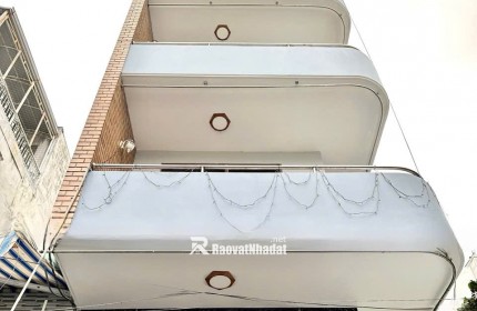 BÁN NHÀ QUẬN 10- MẶT TIỀN CHỢ NGUYỄN TRI PHƯƠNG- 5 TẦNG Ở NGAY: NHỈNH 10 TỶ. Mr Vũ: 0933910039