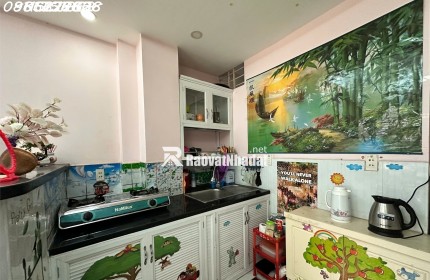 BÁN NHÀ HXH KINH DOANH  4 TẦNG, 132M2, NGÕ LÂM VĂN BỀN, TÂN KIỂNG, Q.7 - GIÁ 7.8 TỶ - SỔ HỒNG CHÍNH CHỦ