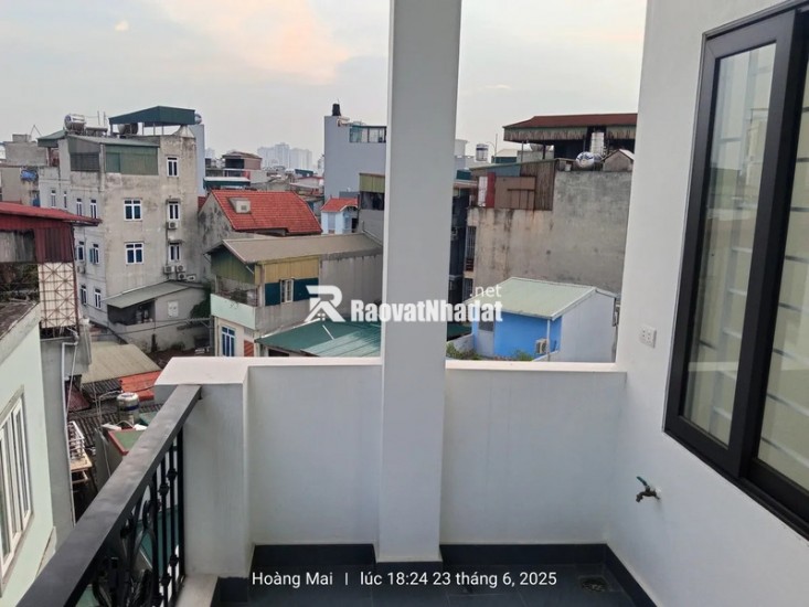 Tuyệt phẩm Tân Mai 5 tầng  36m2  - 7.68 tỷ. Sổ đỏ trao tay