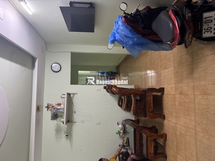 Chính chủ bán nhà 2 tầng đường Huỳnh Tấn Phát Quận 7