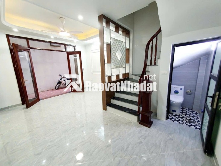 NHÀ ĐẸP MỚI TINH . Cổ Nhuế - Bắc Từ Liêm 35m 6 tầng mặt tiền 4,3m 7,25 tỷ 
sổ đỏ vuông vắn cất két .