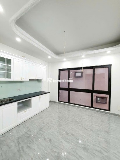 NHÀ ĐẸP MỚI TINH . Cổ Nhuế - Bắc Từ Liêm 35m 6 tầng mặt tiền 4,3m 7,25 tỷ 
sổ đỏ vuông vắn cất két .