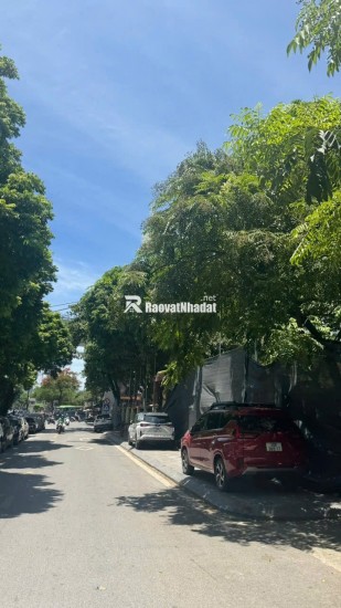 TRUNG TÂM BA ĐÌNH - NHÀ MỚI ĐẸP - THANG MÁY - Ô TÔ VÀO NHÀ - 5 TẦNG - 55M