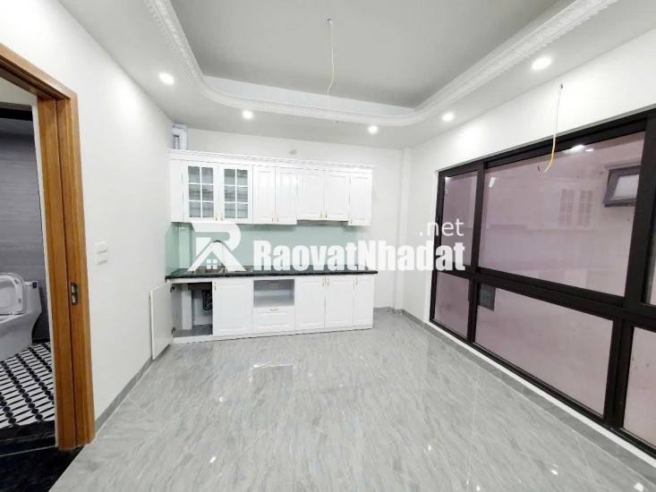 NHÀ ĐẸP MỚI TINH . Cổ Nhuế - Bắc Từ Liêm 35m 6 tầng mặt tiền 4,3m 7,25 tỷ 
sổ đỏ vuông vắn cất két .